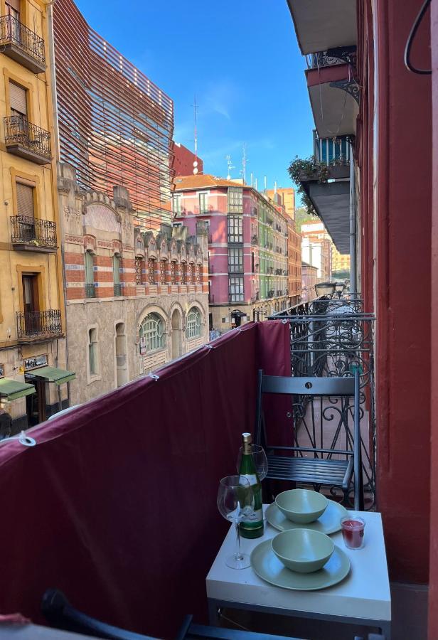 Bonito Apartamento Muy Centrico Bilbao Esterno foto